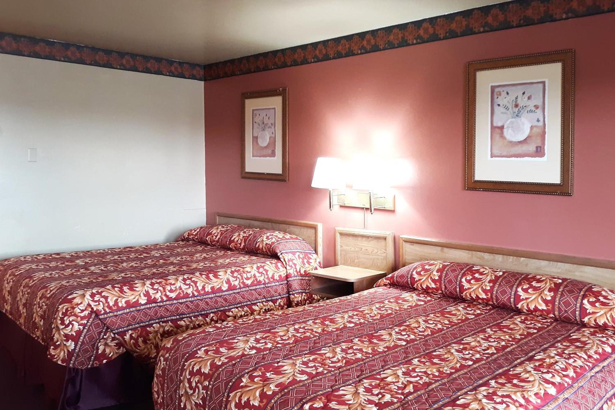 Oyo Hotel Kings At Clovis Dış mekan fotoğraf