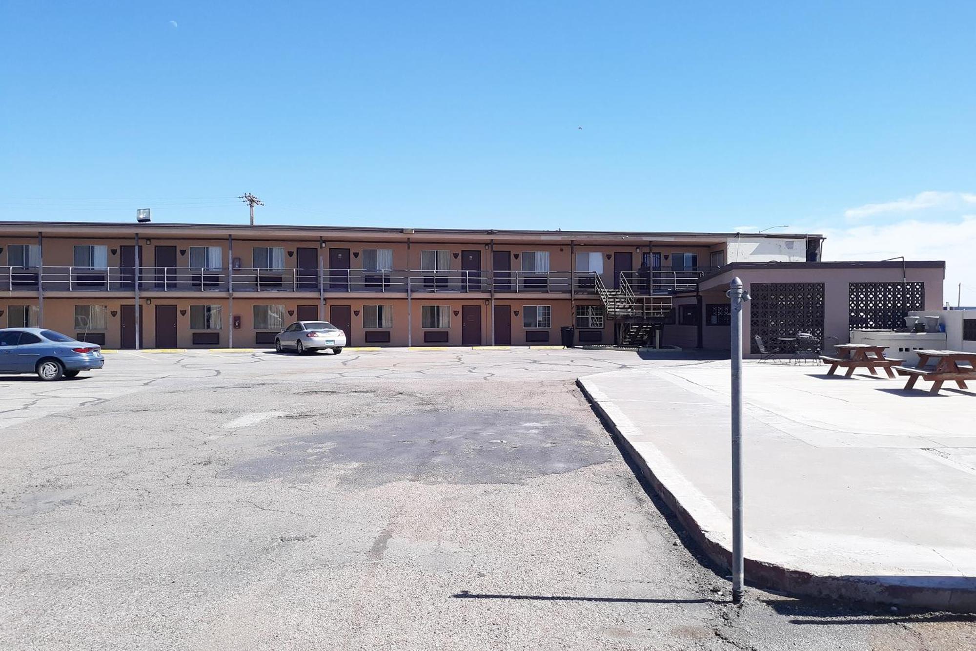 Oyo Hotel Kings At Clovis Dış mekan fotoğraf